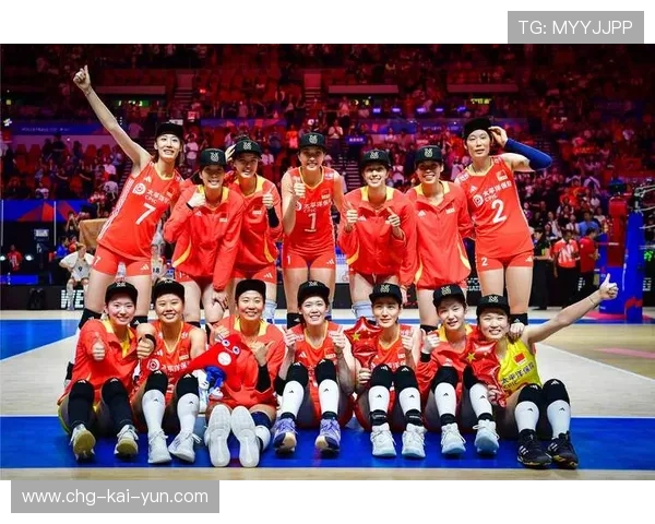 女排双人拦网：铸就铜墙铁壁的坚韧力量