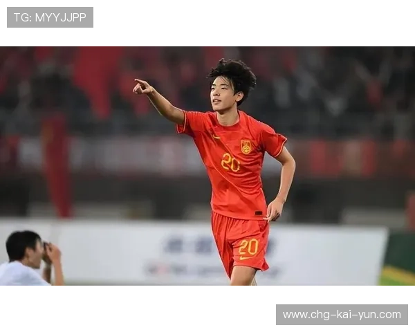 大连左后卫被比作国内传奇,球迷期待值爆表