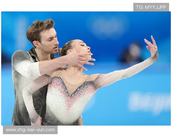 花滑组合创新：双人同步性如何突破技术难点？